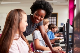 women in computing, teacher, STEM featured
