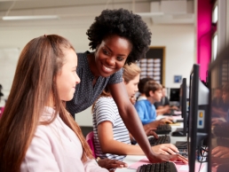 women in computing, teacher, STEM featured